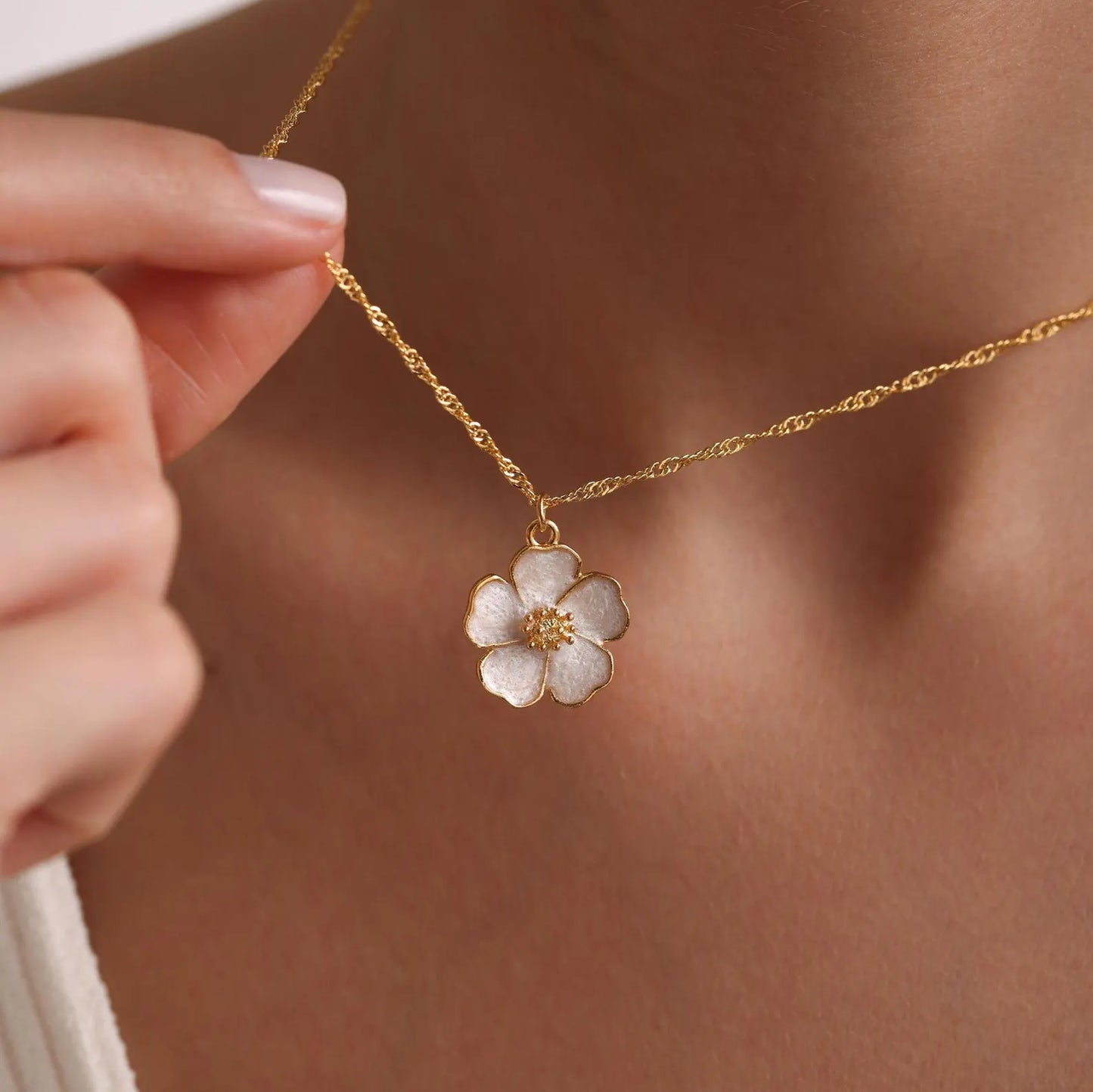 Artificial Enamel Sakura Flower Necklace, Flower Necklace